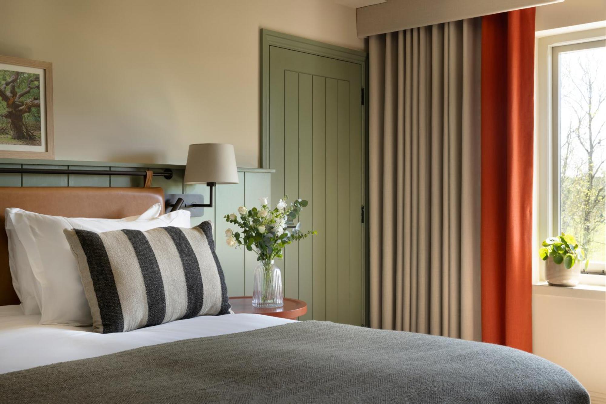 New Park Manor Hotel - A Luxury Family Hotel Brockenhurst Ngoại thất bức ảnh